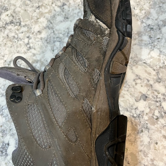 Merrill hiking boots - Picture 2 of 11